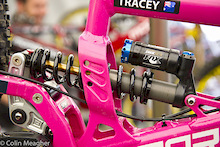 Tracy is rocking the Kashima coated rear shock, but not a ti spring. Yet. As Justin Frey from Fox Racing once quoted to me, "Ti springs aren't given, but rather earned." Cable and hose route through the interrupted seat tube and below the rear shock.
