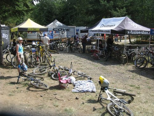 Fluidride Cup Finish/Pit Area