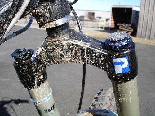 Lower looks grit free too, just a little sign of moisture